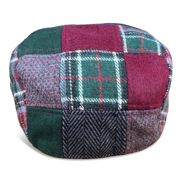 Boston Scally The SCROOGE Christmas Plaid One Panel Cap w/ Pin - M/L - Picture 9 of 14